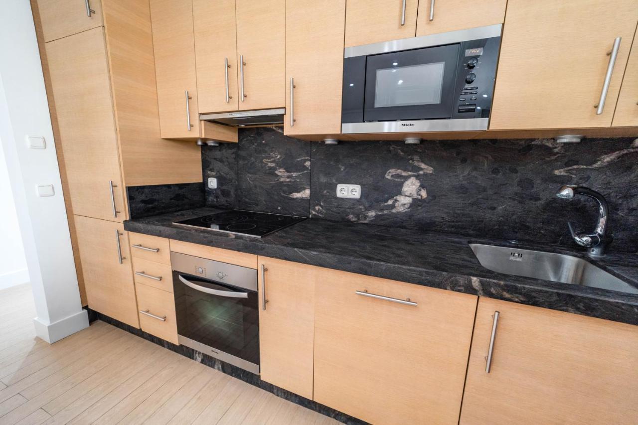 2bdr New Bright In Puerto Banus Apartamento